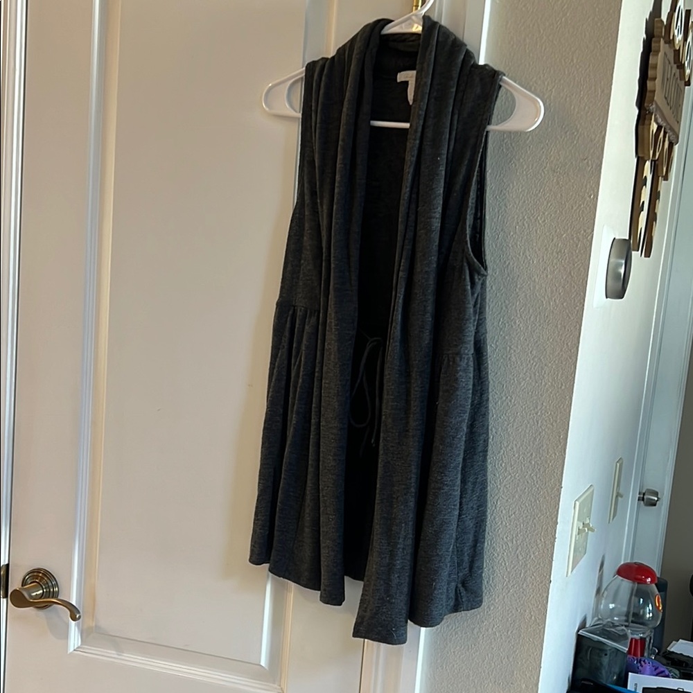 Charlotte Russe Gray Sleeveless Tank Top